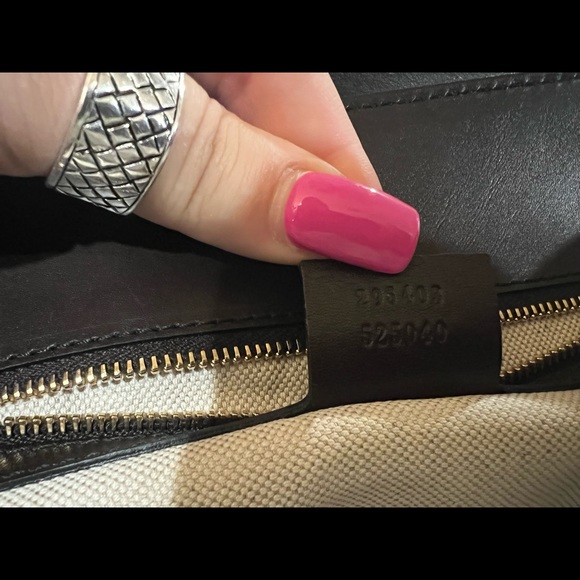 Gucci shoulder bag - Picture 11 of 14